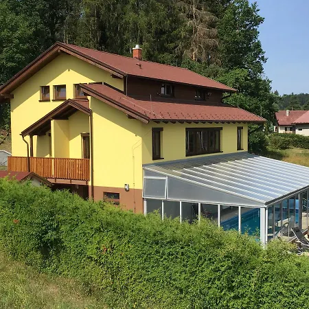 Hnačov Penzion 4*